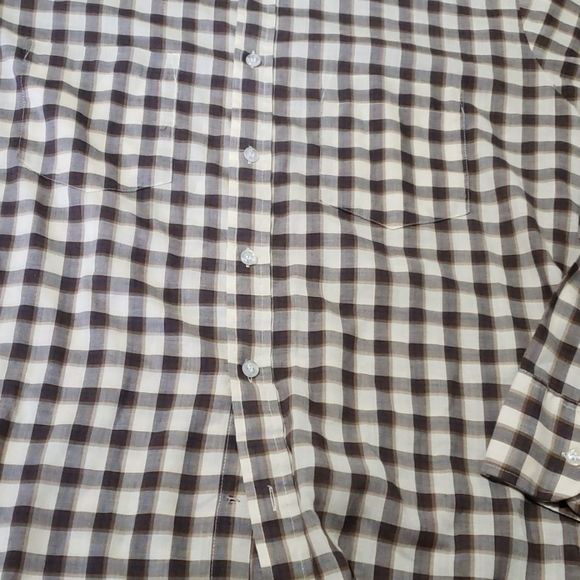 Van Heusen 🎯 Brown & Cream Colored Flannel - Picture 3 of 6